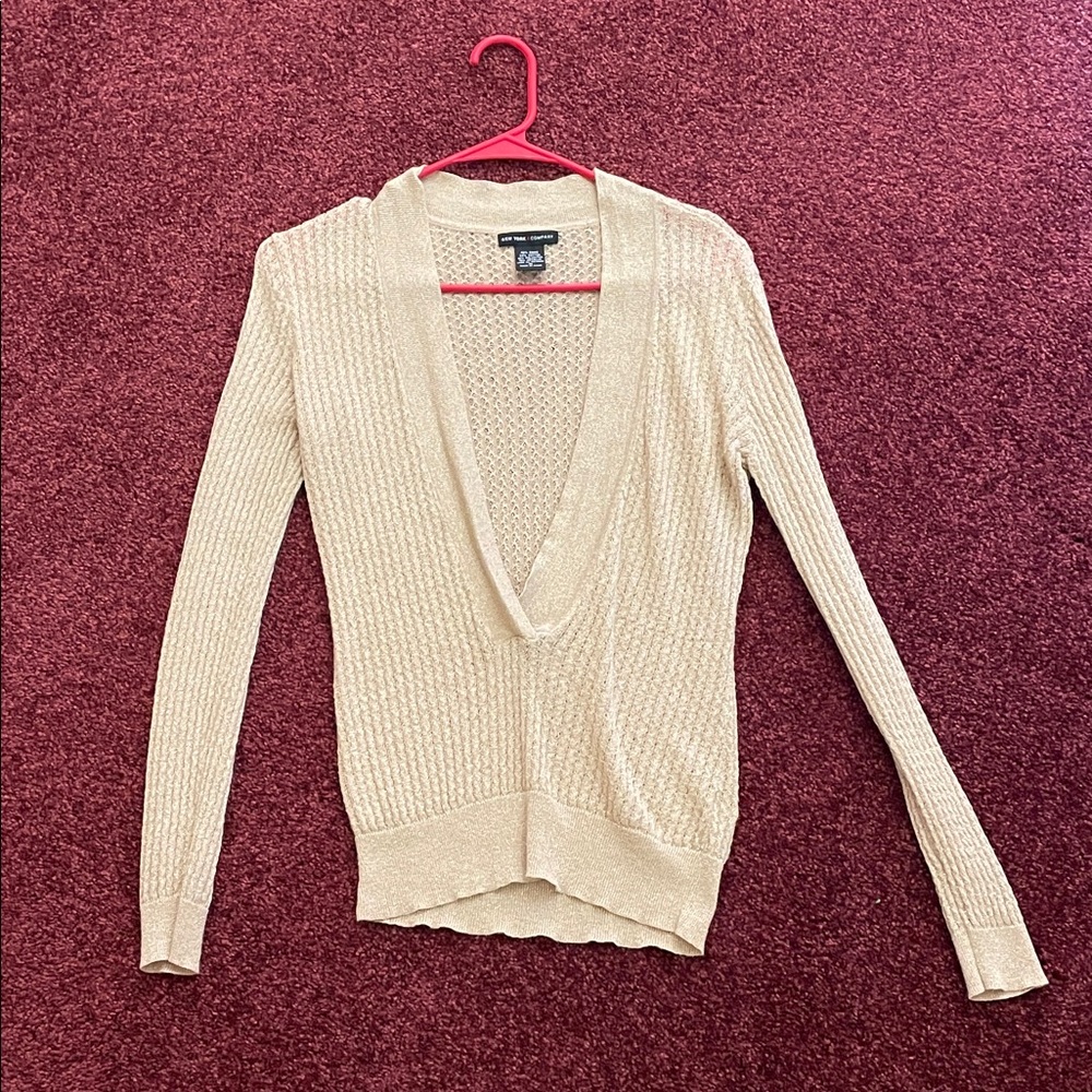 New York & Company Cream V-Neck Sweater